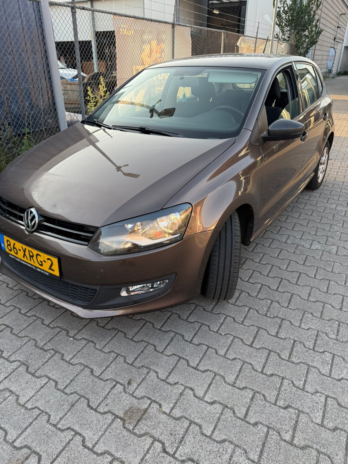 Volkswagen Polo 1.2 TSI 66KW 2012 Bruin, Auto's, Voorwielaandrijving, 40 €/maand, 4 cilinders, Bruin