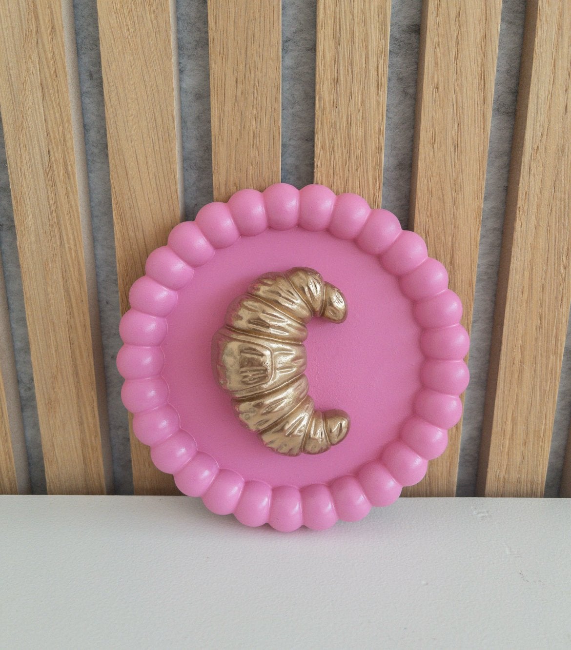 Wandbordje bubble met gouden croissant, Antiek en Kunst, Ophalen of Verzenden