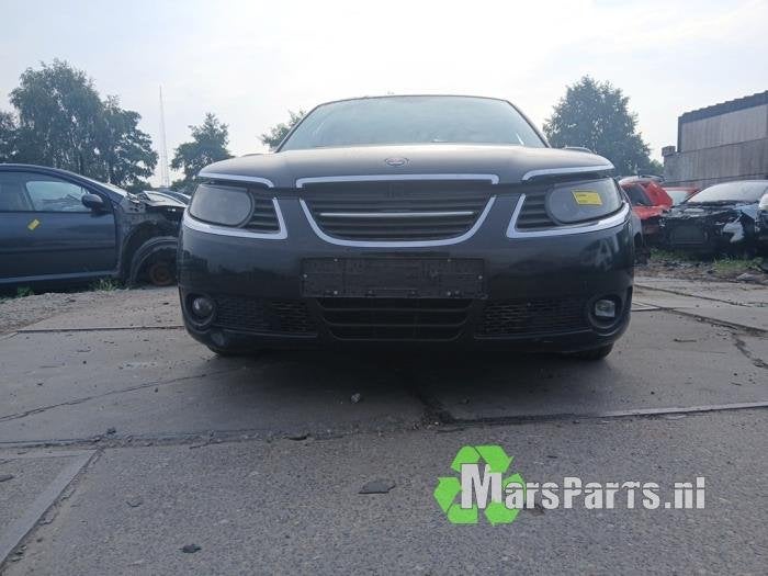 Voorbumper van een Saab 9-5, Gebruikt, -, -, Ophalen of Verzenden