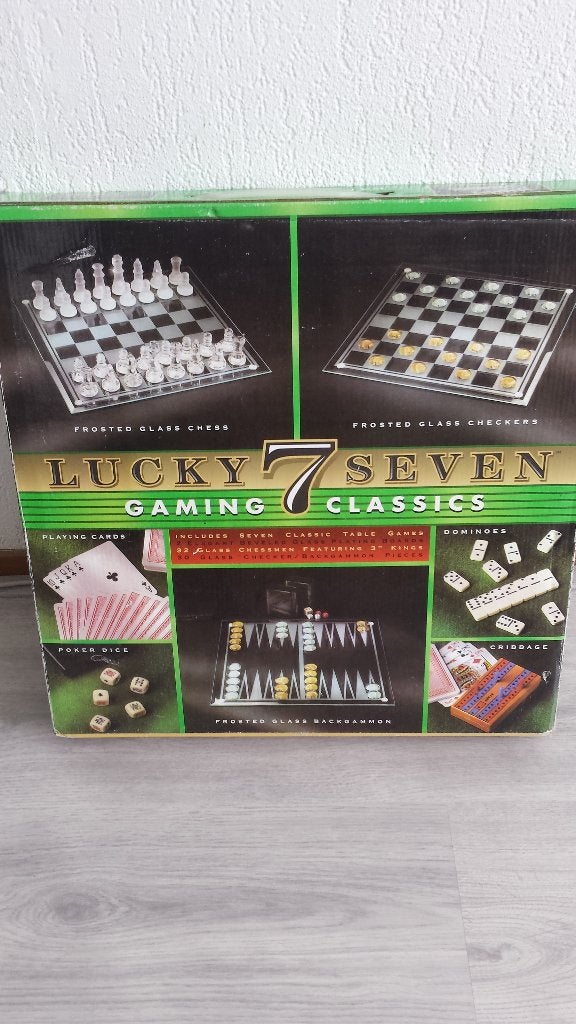 Gezelschapspellen; 7x klassiek, in handige opbergdoos, Hobby en Vrije tijd, Gezelschapsspellen | Bordspellen, Vijf spelers of meer