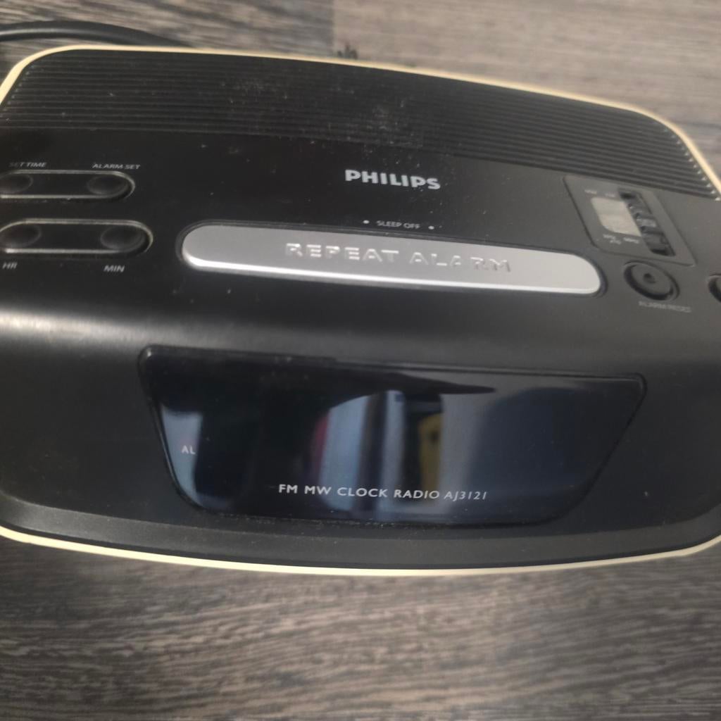Philips AJ3121 FM/MW Wekkerradio - Zwart/Wit, Ophalen of Verzenden, Gebruikt, Radio