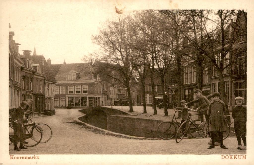 Dokkum Koornmarkt # 872, Verzenden, 1920 tot 1940, Ongelopen, Friesland