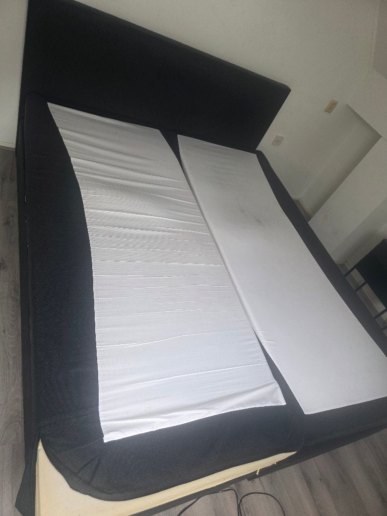 Boxspring met matras-backboard-topper, Ophalen, Gebruikt, Zwart, Tweepersoons