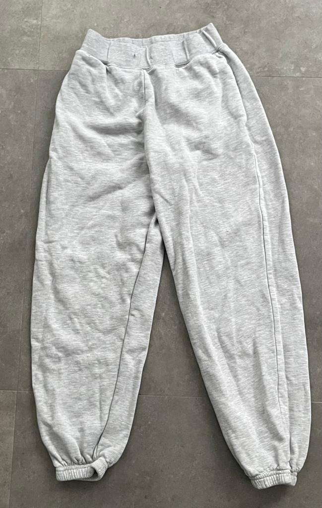 Grijze joggingsbroek, Kinderen en Baby's, Kinderkleding | Maat 152, Verzenden, Zo goed als nieuw, Meisje, Broek