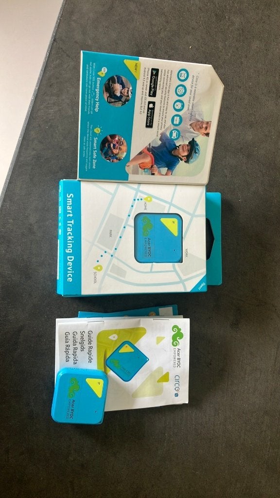 2x smart trackers met simkaart voor kinderen, Ophalen of Verzenden, Nieuw, Blauw, Jongen of Meisje