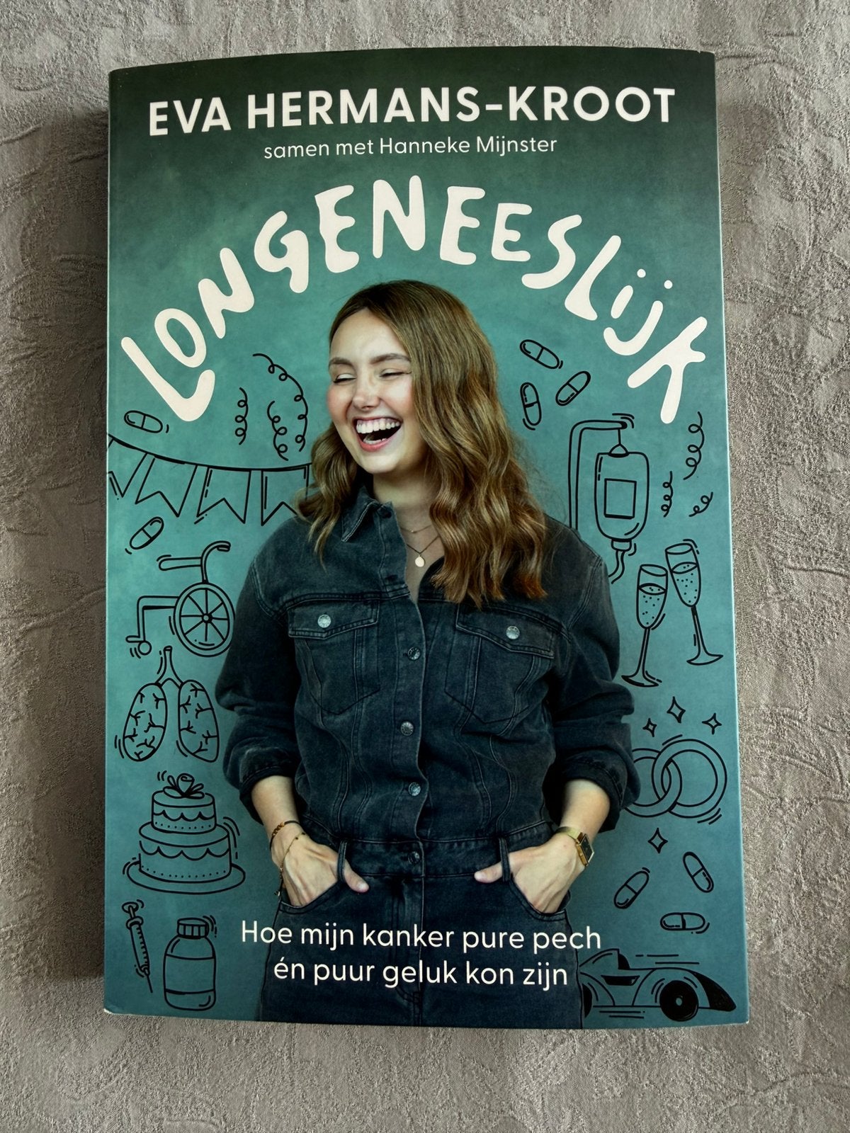 Longeneeslijk - Eva Hermans - Koot, Boeken, Biografieën, Ophalen of Verzenden, Zo goed als nieuw, Overige