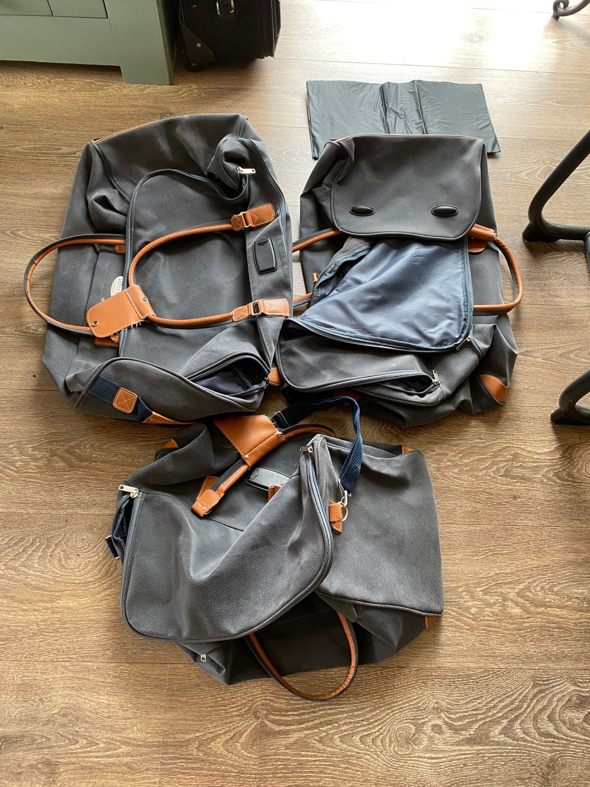 Leonardo reistassen set, Wieltjes, 30 cm of meer, Minder dan 35 cm, Ophalen of Verzenden