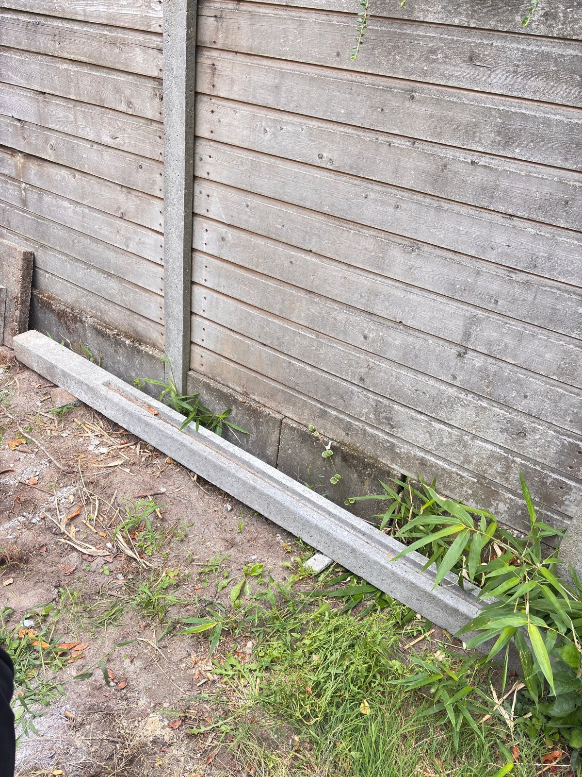 Betonnen schuttingspaal tuin paal voor schutting, Tuin en Terras, Schuttingen, Ophalen, Overige materialen, 3 tot 6 meter, 1 tot 2 meter