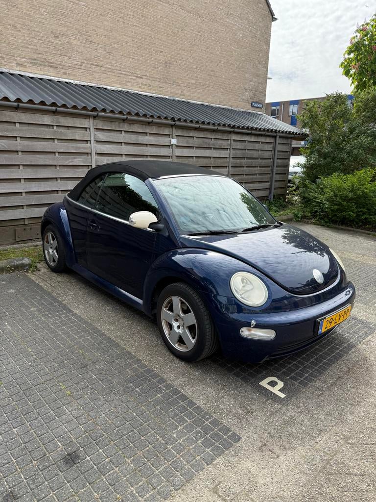 Volkswagen Beetle (Kever) 2.0 Cabriolet 85KW 2003 Blauw, Auto's, Voorwielaandrijving, Beetle (Kever), 4 cilinders, 1299 kg