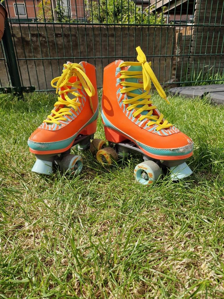 Mooie rolschaatsen - Oranje met geel en blauw. Maat 35/36, Ophalen, Gebruikt, Kinderen