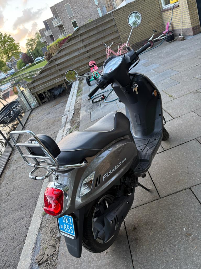 Sym fiddel, Fietsen en Brommers, Scooters | SYM, Ophalen, Gebruikt, Benzine, Fiddle