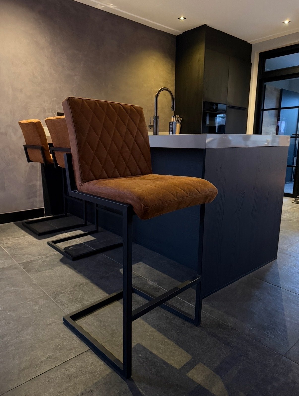3 Industriële Barkrukken Diamond Cognac Eco-leer, Ophalen, Met voetsteun, 60 tot 90 cm, Zo goed als nieuw