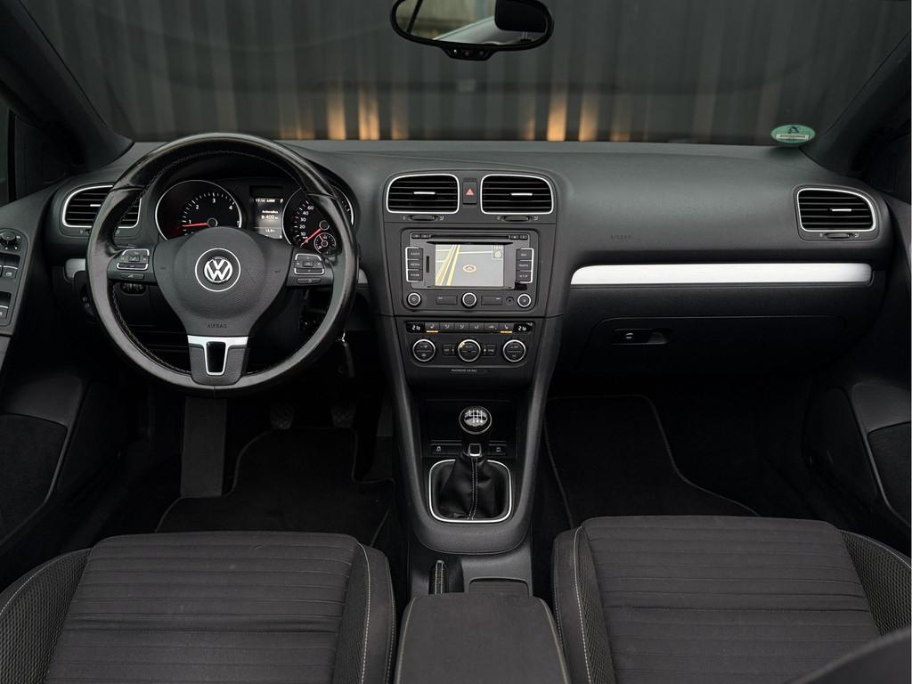 Volkswagen Golf Cabriolet 2.0 TDI Cup l BlueMotion l Camera, Auto's, Voorwielaandrijving, Euro 5, Gebruikt, Zwart
