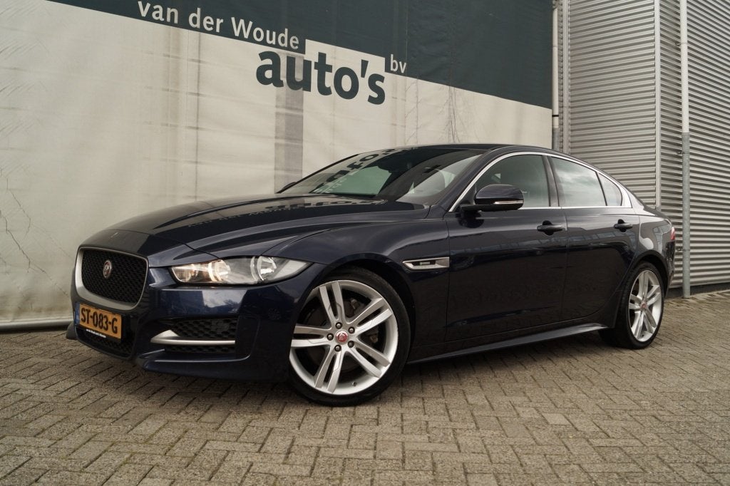 Jaguar XE 2.0T 200pk Automaat R-Sport -NAVI-ECC-PDC-, Auto's, Jaguar, Automaat, Achterwielaandrijving, Euro 6, 4 cilinders