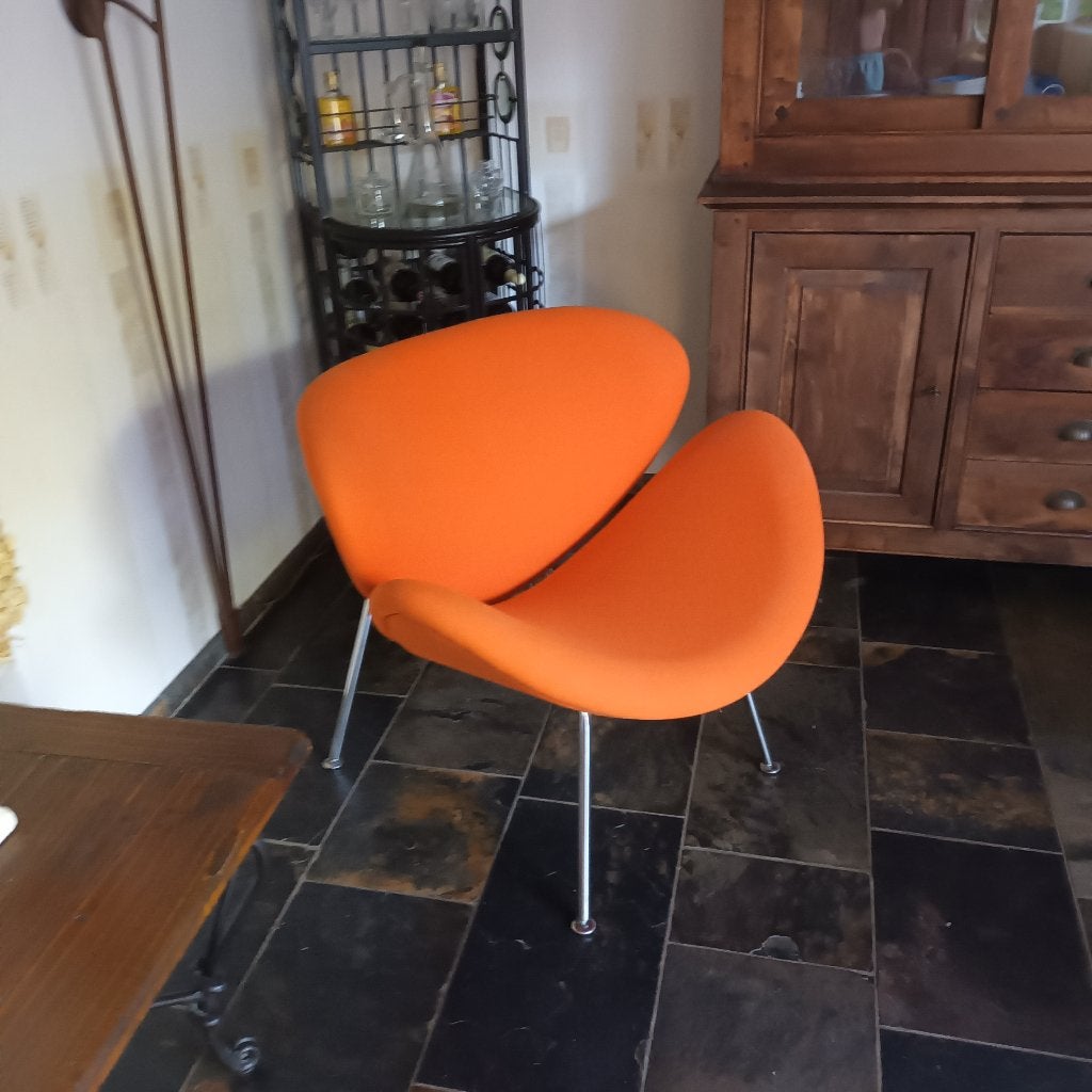 Orange slice fauteuil, Modern design, 75 tot 100 cm, Ophalen of Verzenden, Zo goed als nieuw