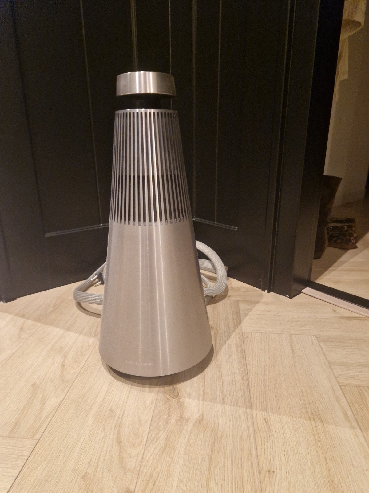 Bang & Olufsen Beosound 2 - Draagbare speaker, Ophalen of Verzenden, Zo goed als nieuw, Draagbare speaker, Bang & Olufsen