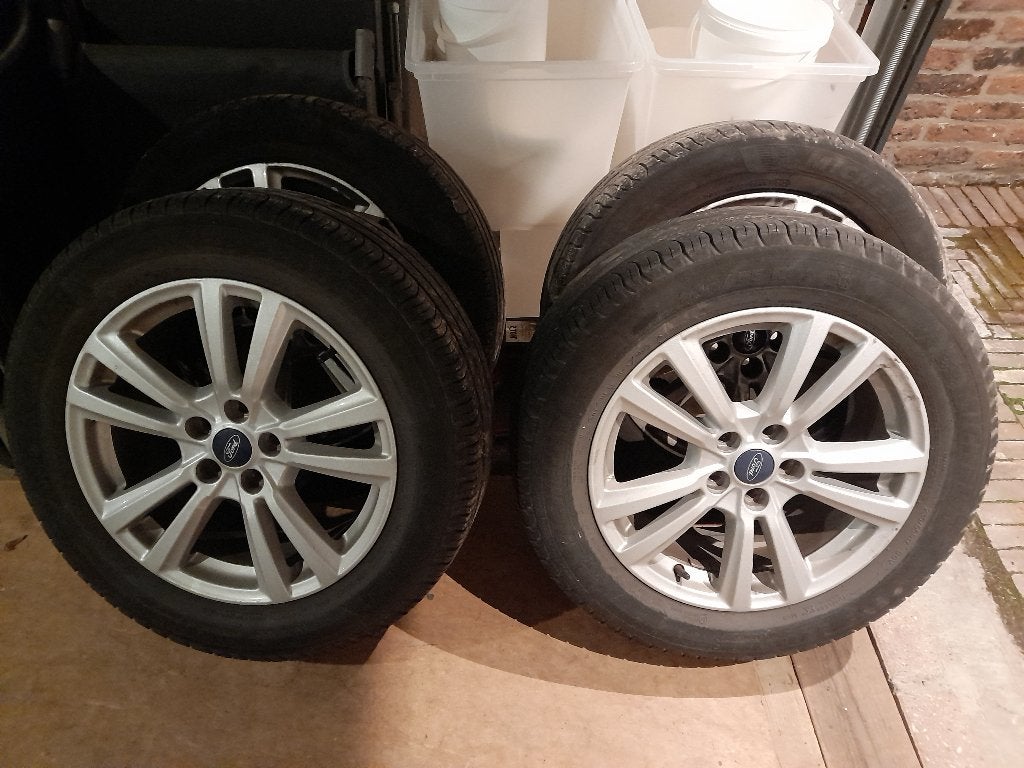 Velgen 17 inch Ford Kuga 5x108, Auto-onderdelen, Ophalen, Gebruikt, Banden en Velgen, 17 inch