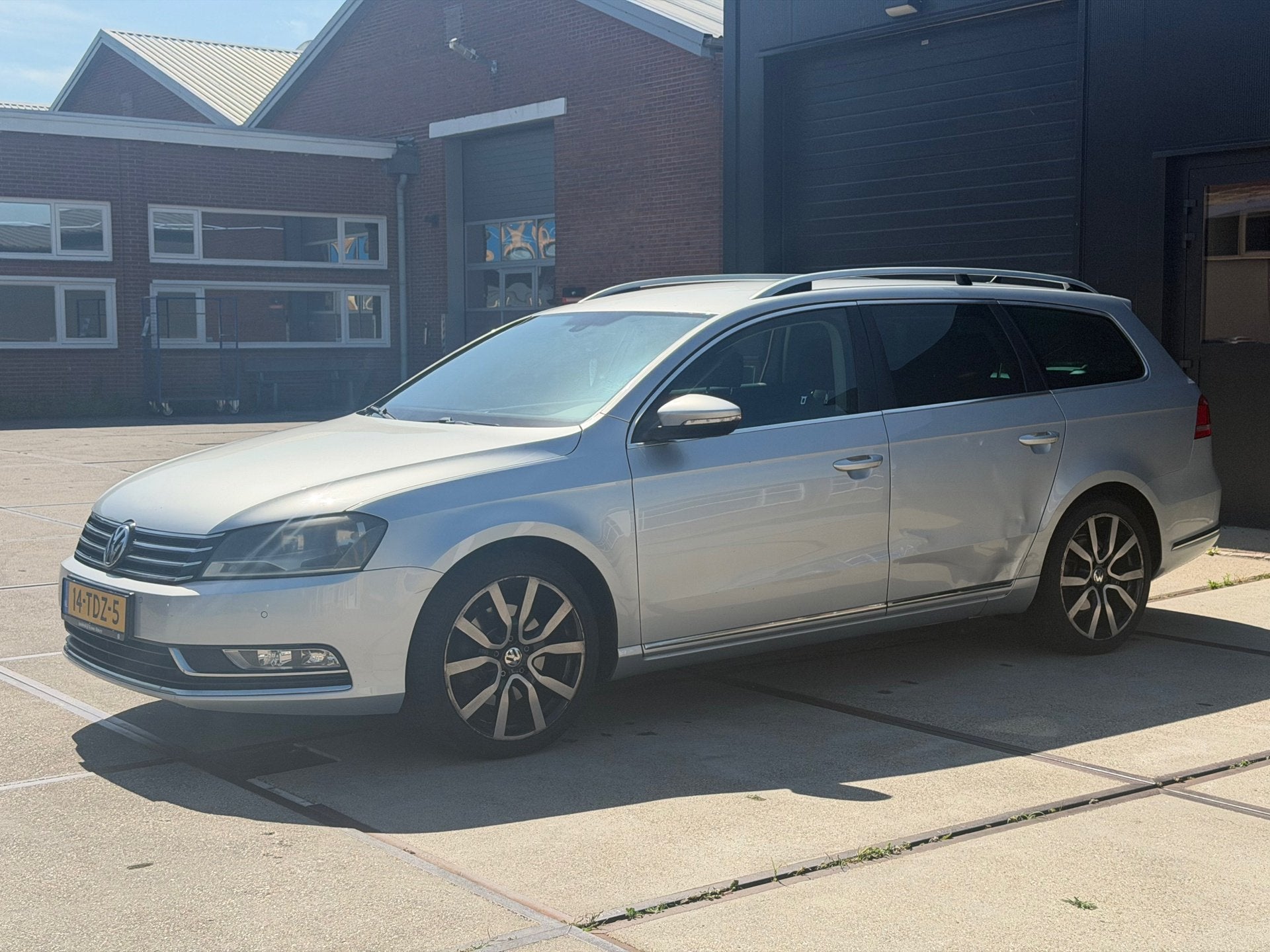 Volkswagen Passat Variant 1.4 TSI Comfortline DSG Cruise Nav, Auto's, Volkswagen, Stof, Gebruikt, Zwart, 122 pk