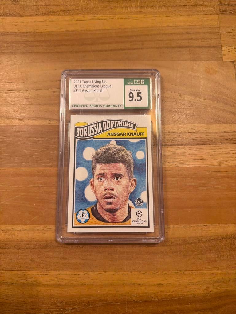 Ansgar Knauff RC - Topps Living Set - PSA 9.5, Verzenden, Nieuw, Buitenlandse clubs, Spelerskaart