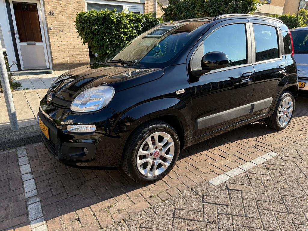Fiat Panda Twinair 85 2012 Zwart. Climate control, Auto's, Voorwielaandrijving, Stof, 40 €/maand, Panda