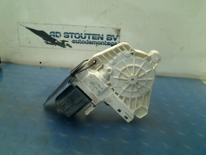 Motor Raammechaniek Links Achter A4 Avant (B8) 2011, Gebruikt, Auto-Union-Straße  1, Ingolstadt 85057, , Duitsland, Info@audi.de