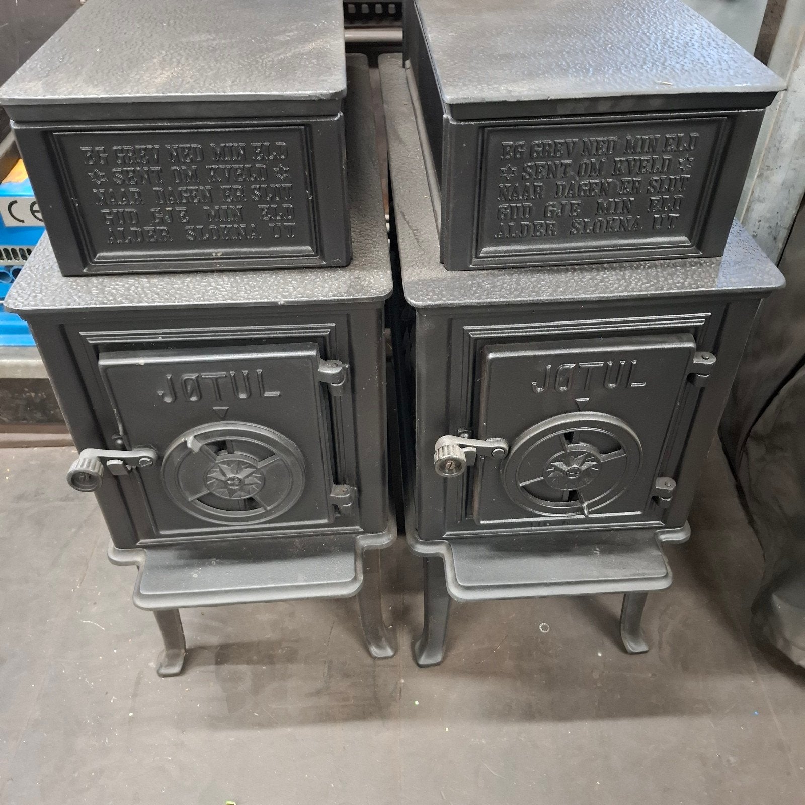 Jotul 118 N wegens omstandig heden te koop, Huis en Inrichting, Kachels, Ophalen, Vrijstaand, Hout, Nieuw