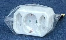 Nieuwe 3-weg stekkerdoos / adapter ( nieuw), Ophalen of Verzenden, Nieuw