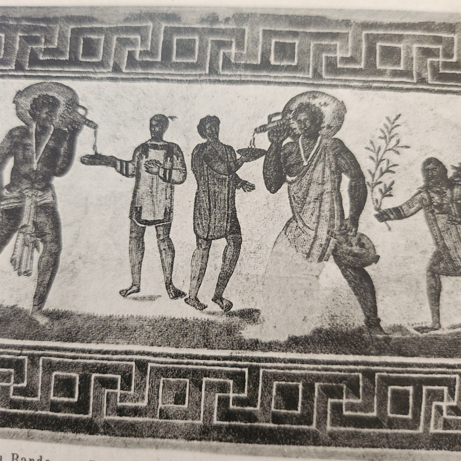 Oude Ansichtkaart: Mozaïek van de Schenkers, Dougga, Tunesië, Verzamelen, Verzenden, Voor 1920, Ongelopen, Buiten Europa