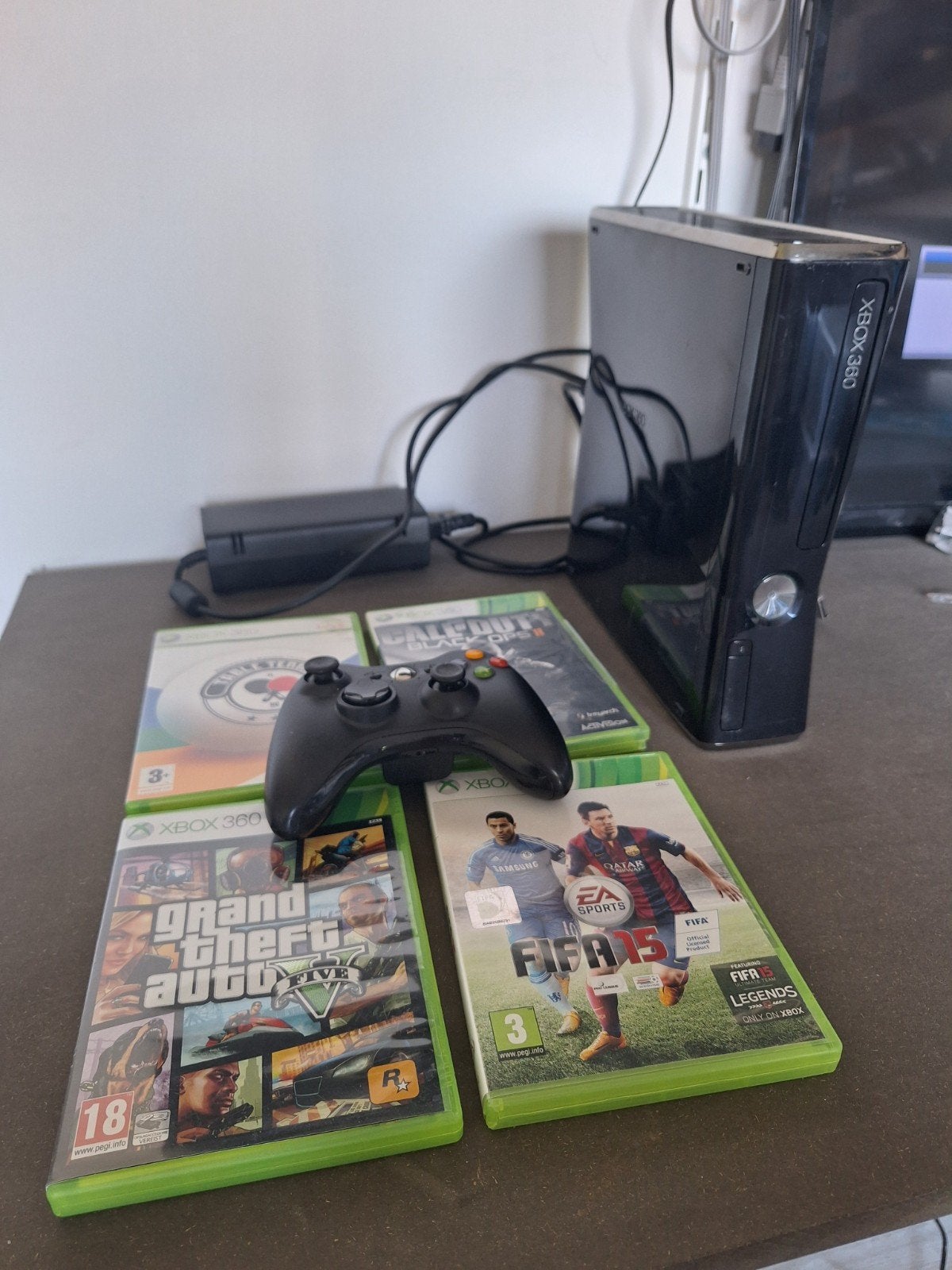 Xbox 360 Slim, 1 speler, Ophalen of Verzenden, Vanaf 7 jaar