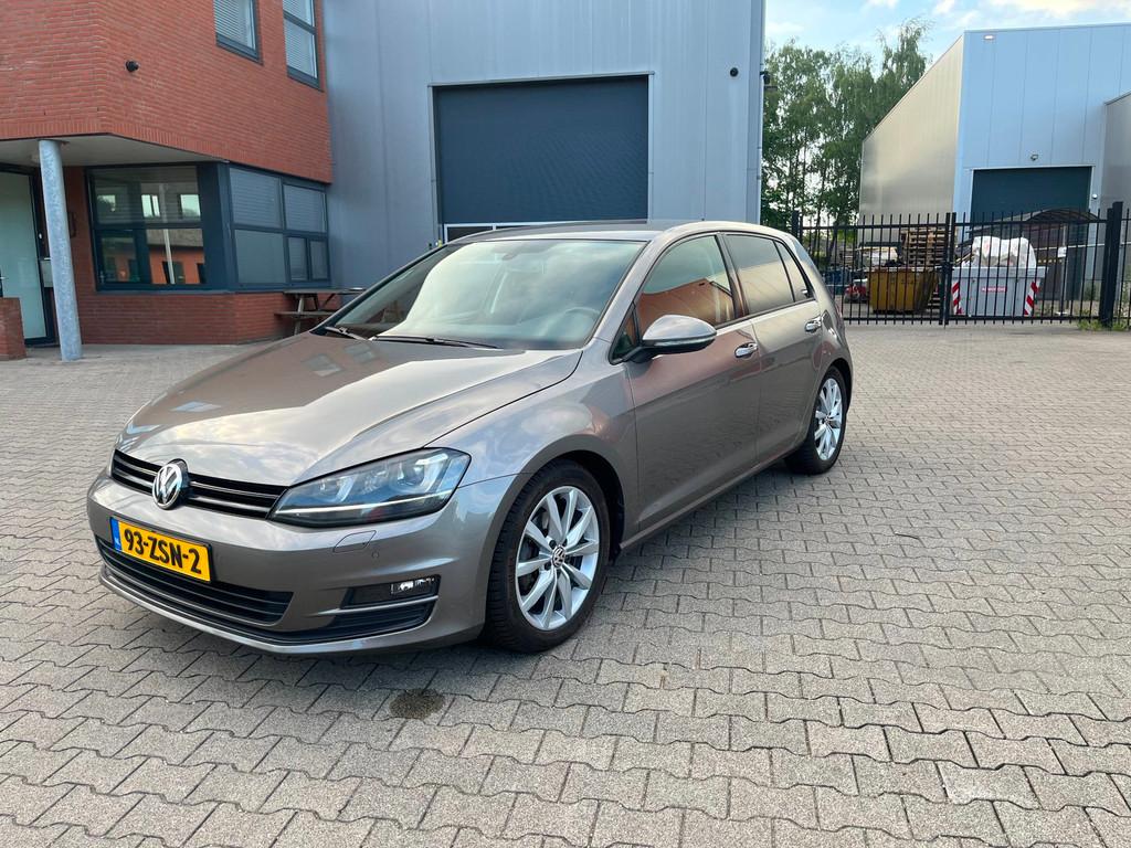 Volkswagen Golf 1.4 TSI ACT Highline Automaat, Gebruikt, Euro 6, 4 cilinders, 650 kg