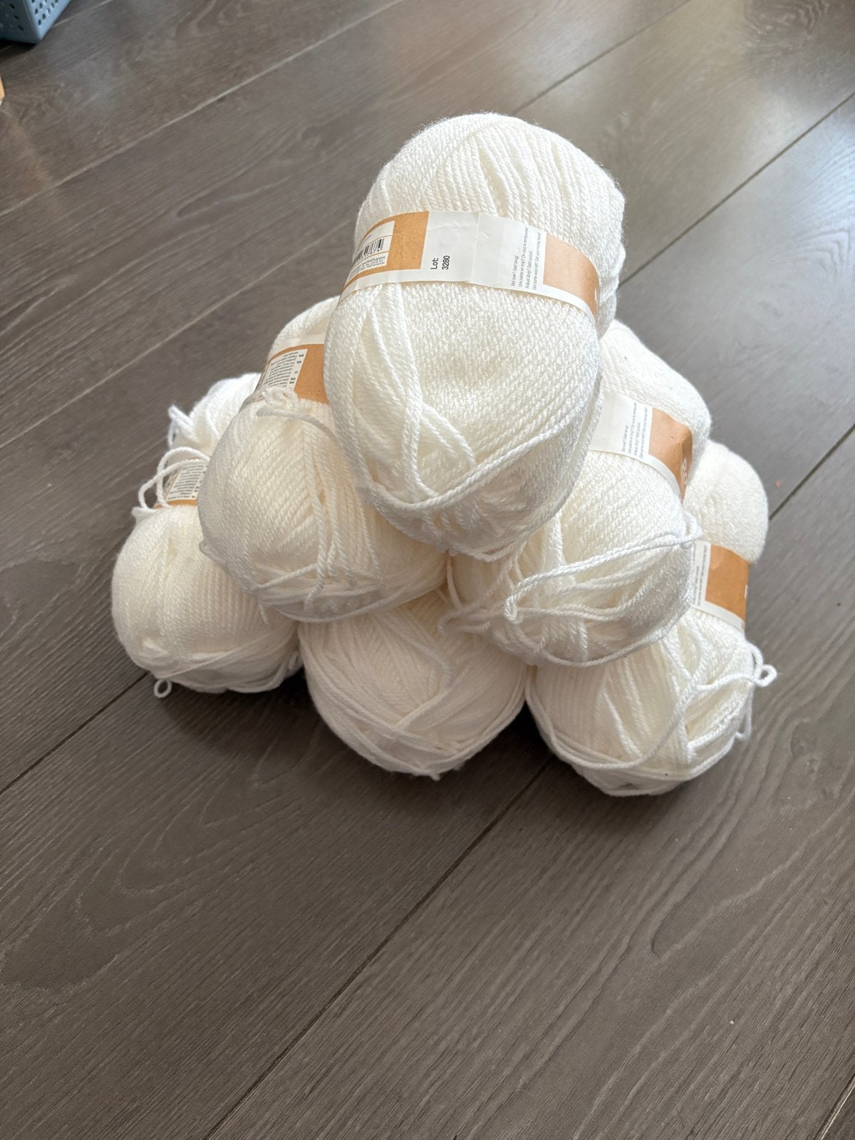 6 bollen witte breiwol 100 gram - zelfde kleurbad, Ophalen of Verzenden, Nieuw, Breien, Wol of Garen