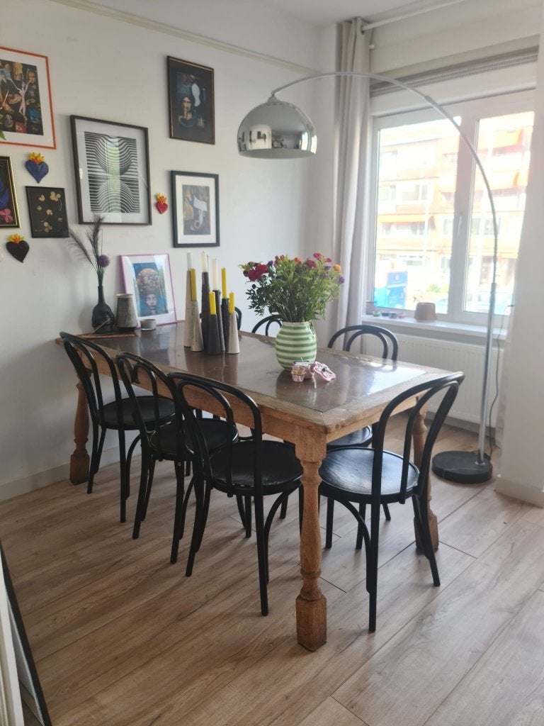 7 Stoelen (2 Authentieke vintage Thonet & 5 Frameg), Huis en Inrichting, Stoelen, Gebruikt, Vijf, Zes of meer stoelen, Hout, Zwart
