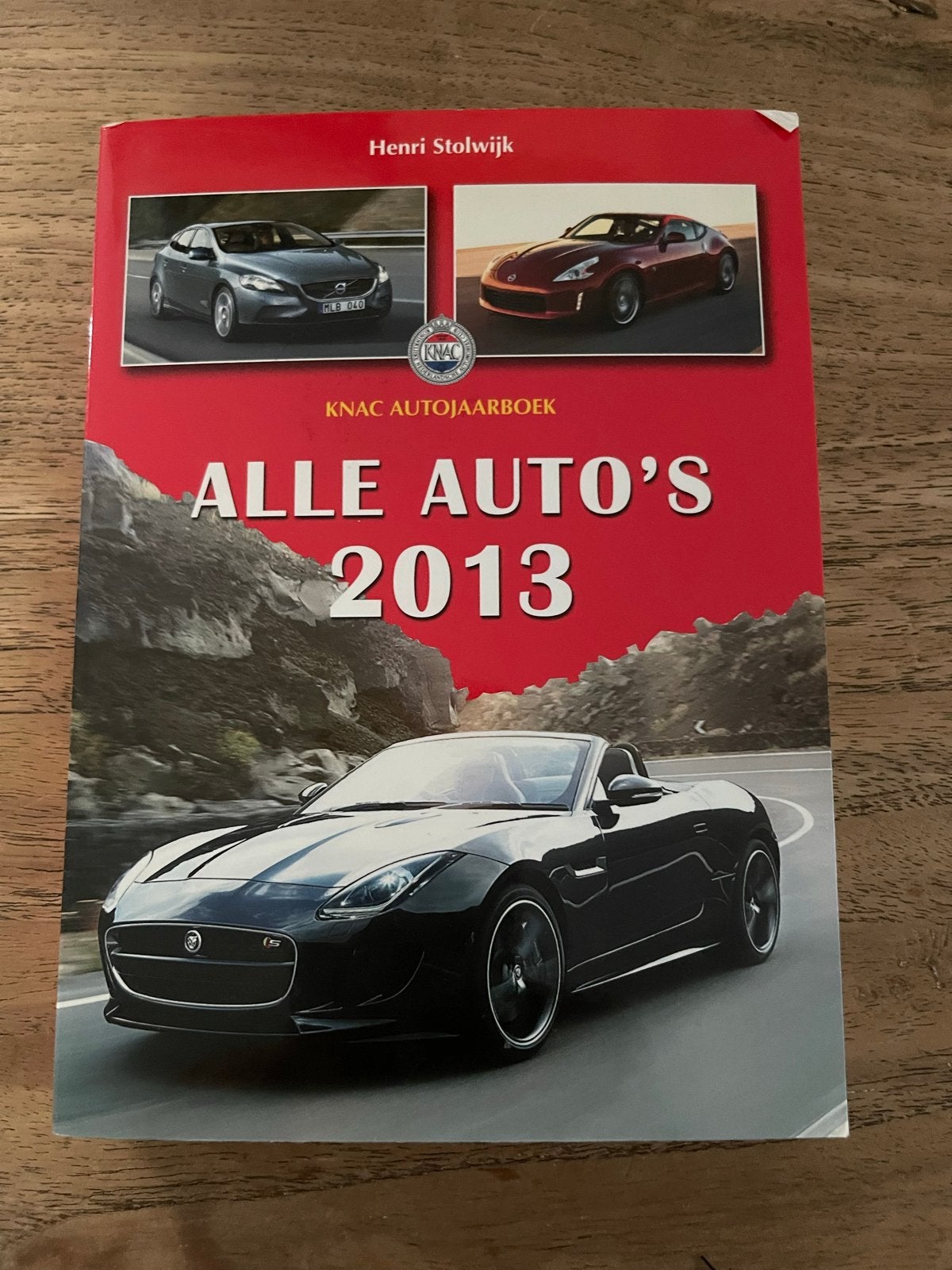 KNAC Autojaarboek Alle Auto's 2013 - Henri Stolwijk, Boeken, Ophalen of Verzenden, Gelezen, Algemeen