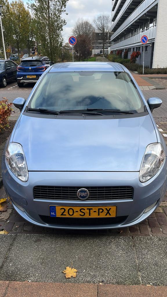 Fiat Punto 1.4 5DR 2006 Blauw, Auto's, Fiat, Voorwielaandrijving, 40 €/maand, 4 cilinders, Origineel Nederlands