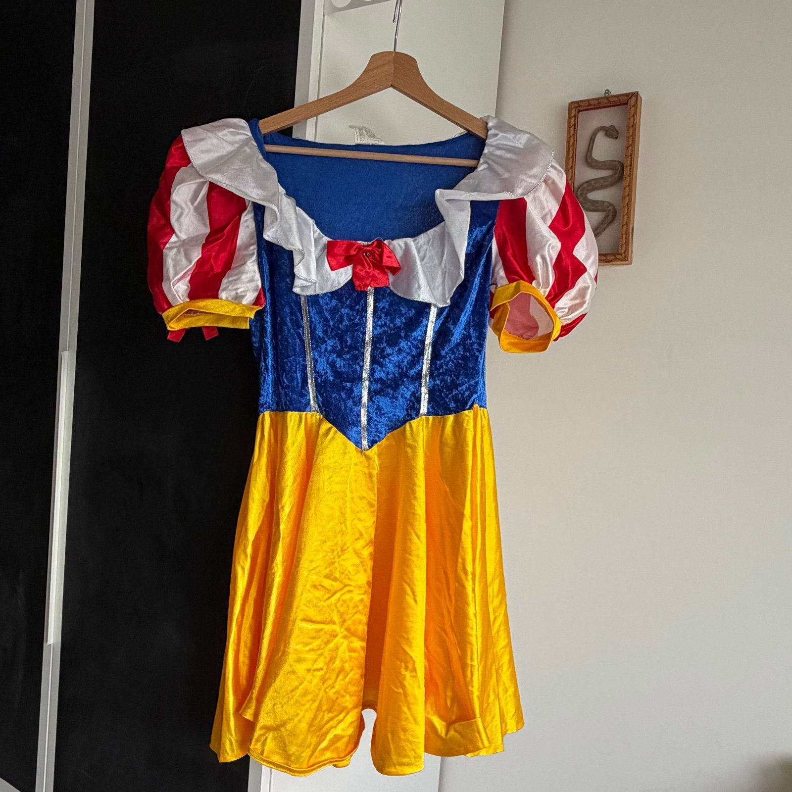 Sneeuwwitje jurk met accessoires - Maat S, Ophalen of Verzenden, Maat 36 (S)