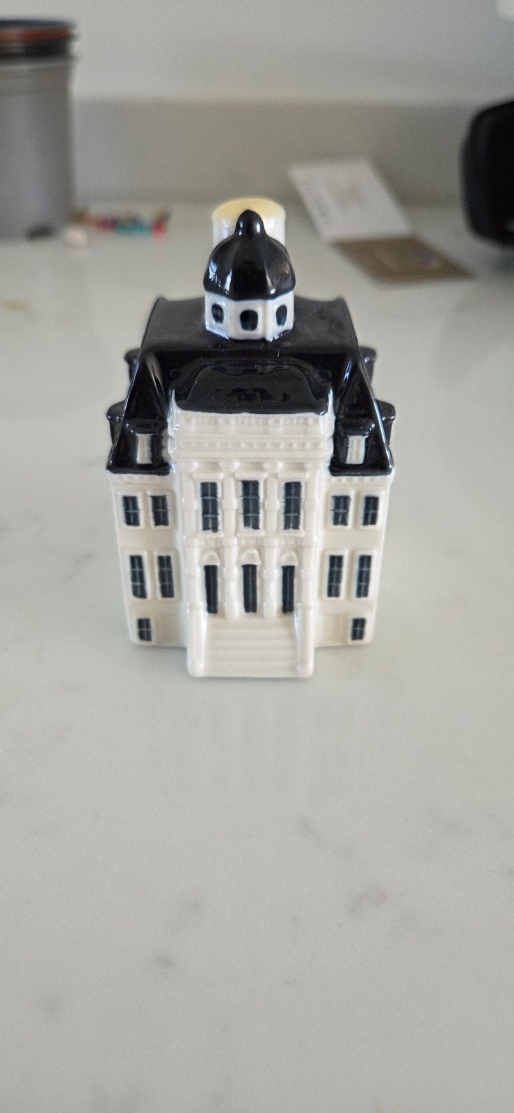 KLM Huisje 100 Paleis op de Dam Bols Jenever, Verzamelen, Ophalen, Zo goed als nieuw, Paleis of Waag, Gevuld