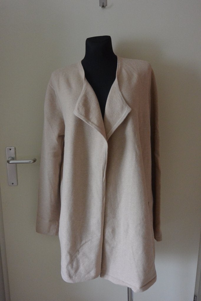 Theory lang warm vest L licht beige ,wol ,gaaf zga nieuw, Beige, Maat 42/44 (L), Ophalen of Verzenden, Zo goed als nieuw