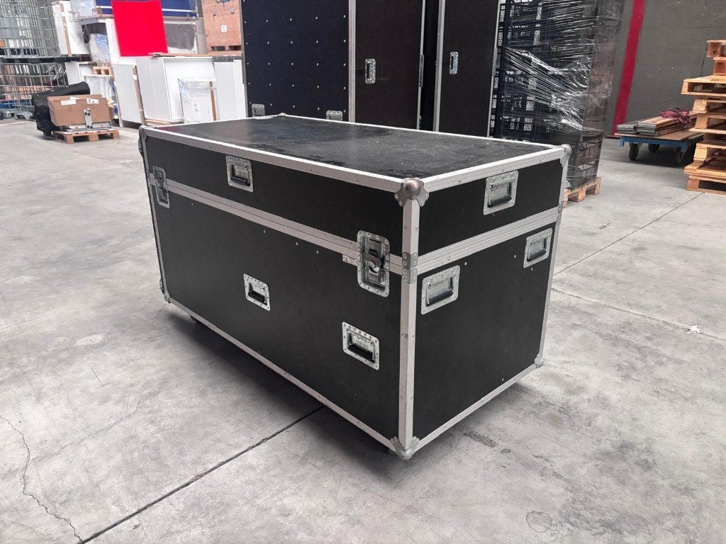 2 Grote Flightcases, Muziek en Instrumenten, Behuizingen en Koffers, Ophalen, Zo goed als nieuw, Overige instrumenten, Flightcase