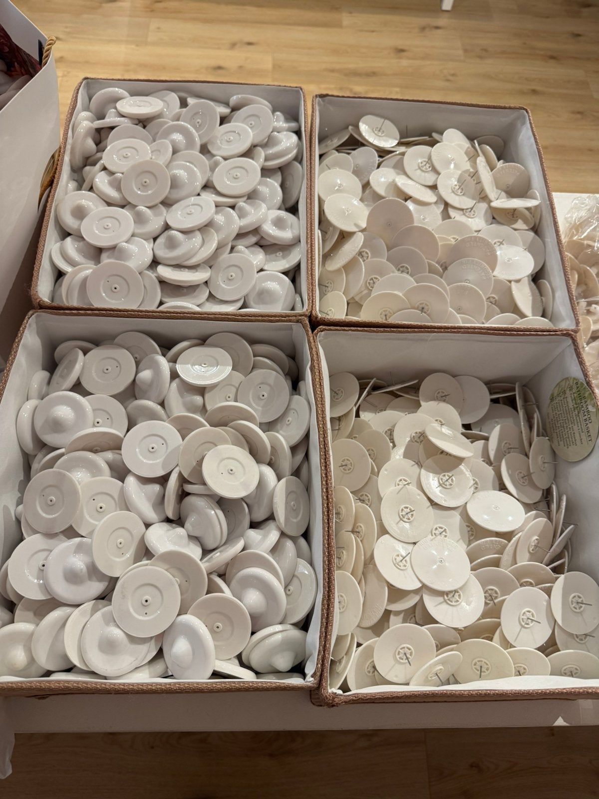 Hard tags 1500 stuks, Ophalen, Buitenland, Munten
