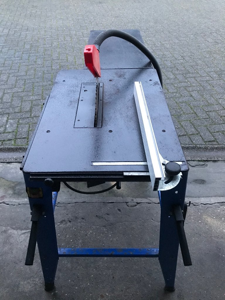 zaagtafel  op 230  v, Ophalen, Cirkelzaag, 70 mm of meer, Zo goed als nieuw