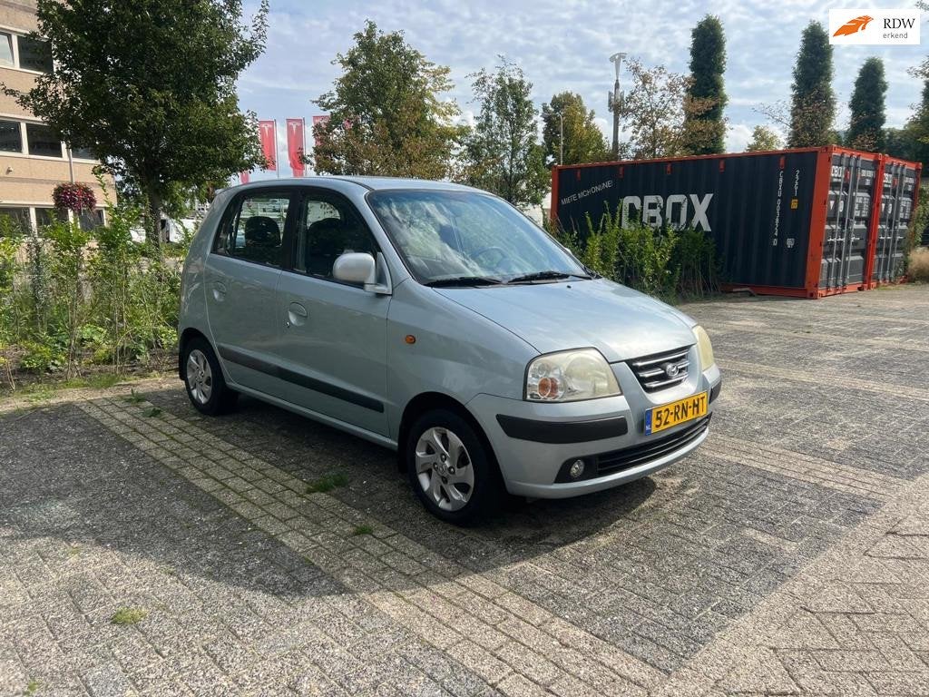 Hyundai Atos 1.1i Dynamic AUTOMAAT 5 DEURS, Auto's, 15 km/l, Gebruikt, 31 €/maand, 4 cilinders