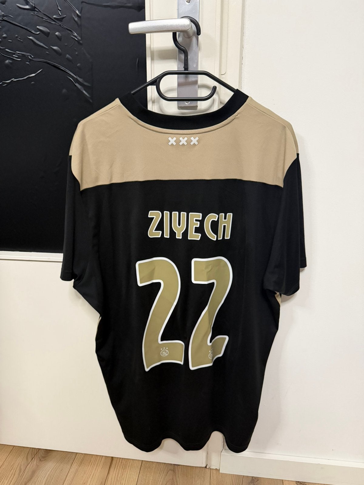Ajax uitshirt 18/19 Ziyech #22 XL, Ophalen of Verzenden, Zo goed als nieuw, Maat 56/58 (XL), Rood