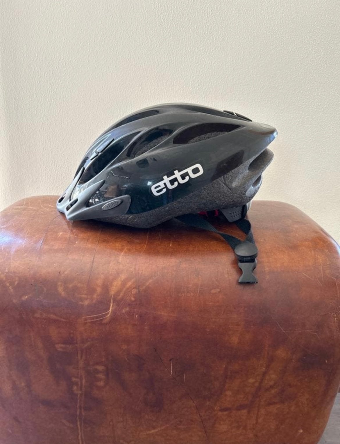 Etto fietshelm, Ophalen of Verzenden, Gebruikt, Overige maten, Heer of Dame