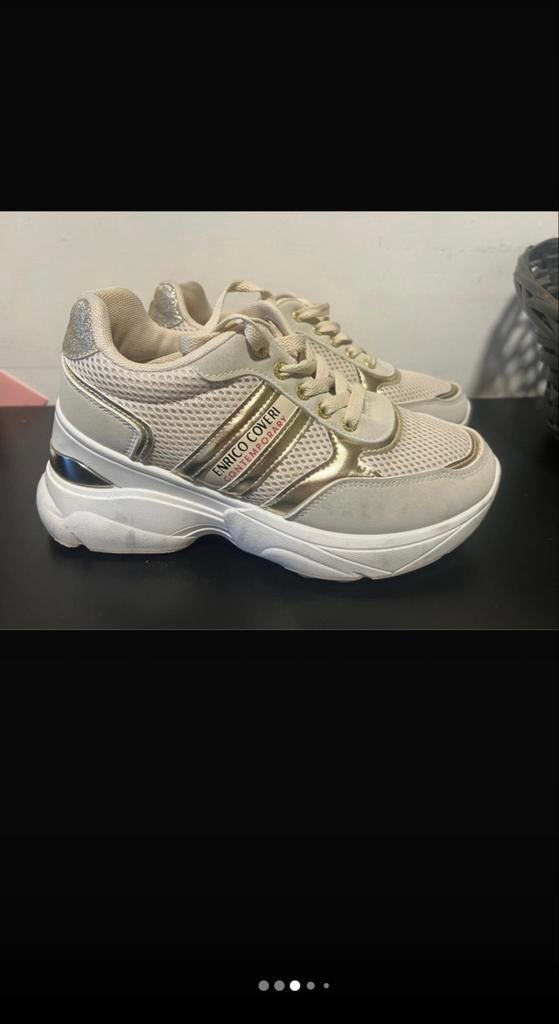 Enrico Coveri sneakers goudkleurig, Kleding | Dames, Schoenen, Overige kleuren, Ophalen of Verzenden, Sneakers of Gympen, Zo goed als nieuw