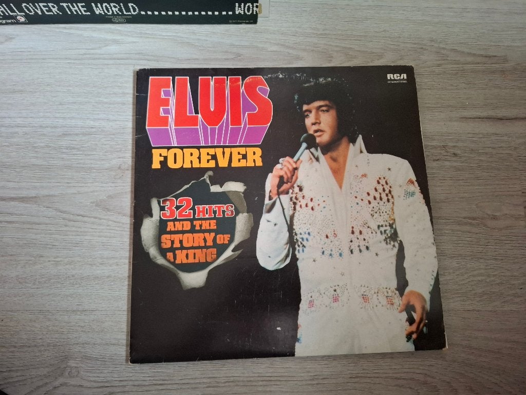 2 LP Elvis – Elvis Forever (32 Hits And The Story Of A King), Gebruikt, Originele persing, Ophalen of Verzenden, 12 inch