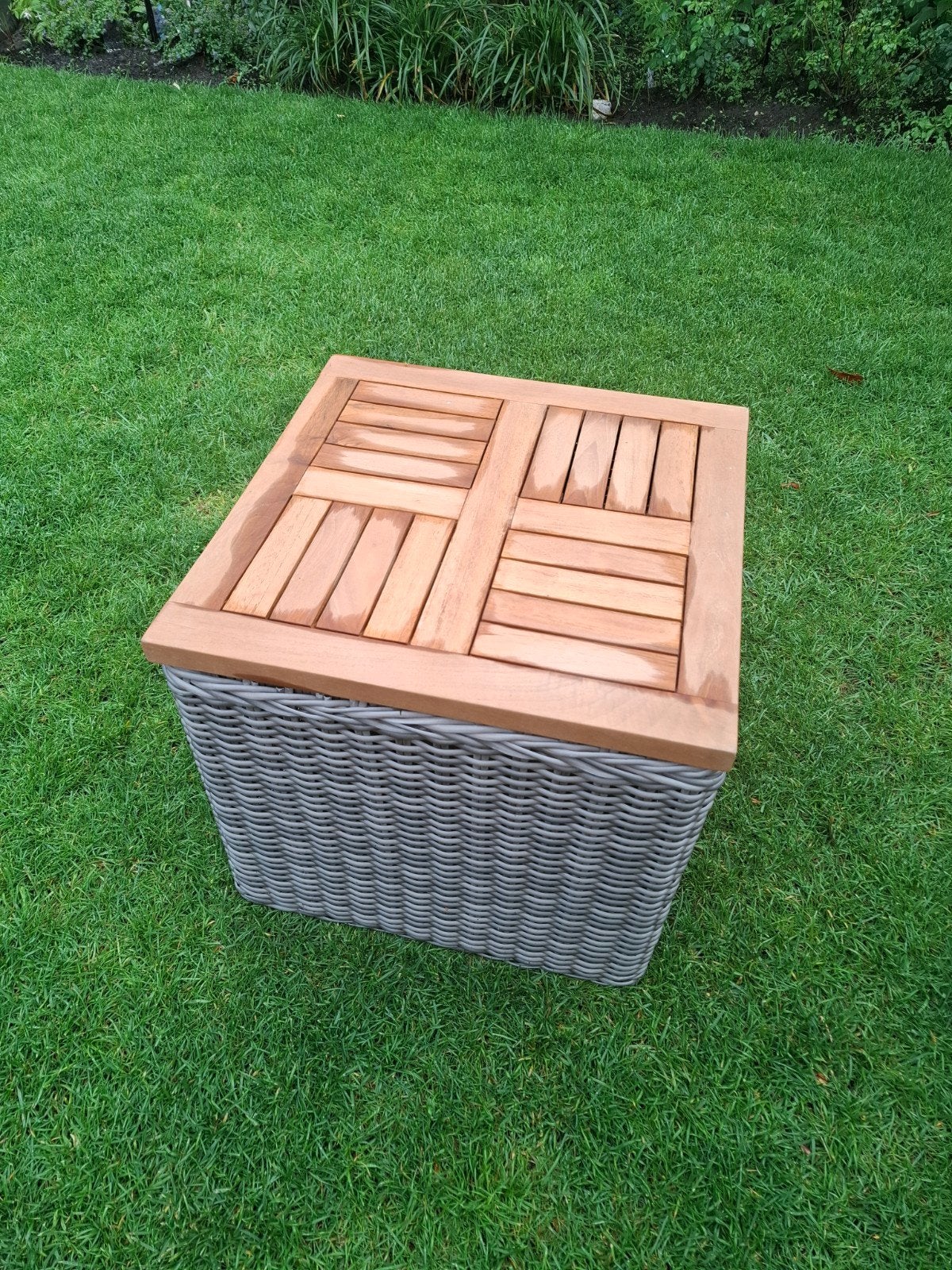 Bijzettafel wicker/hout., Tuin en Terras, Tuintafels, Ophalen, Rechthoekig, Wicker