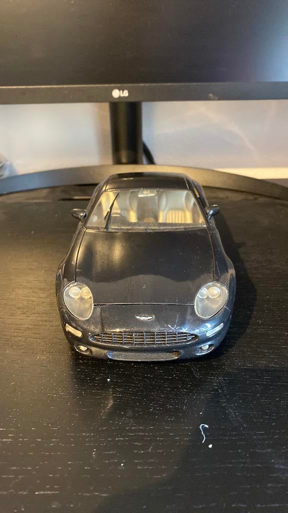 Aston martin db7, Ophalen of Verzenden, Zo goed als nieuw, Bburago