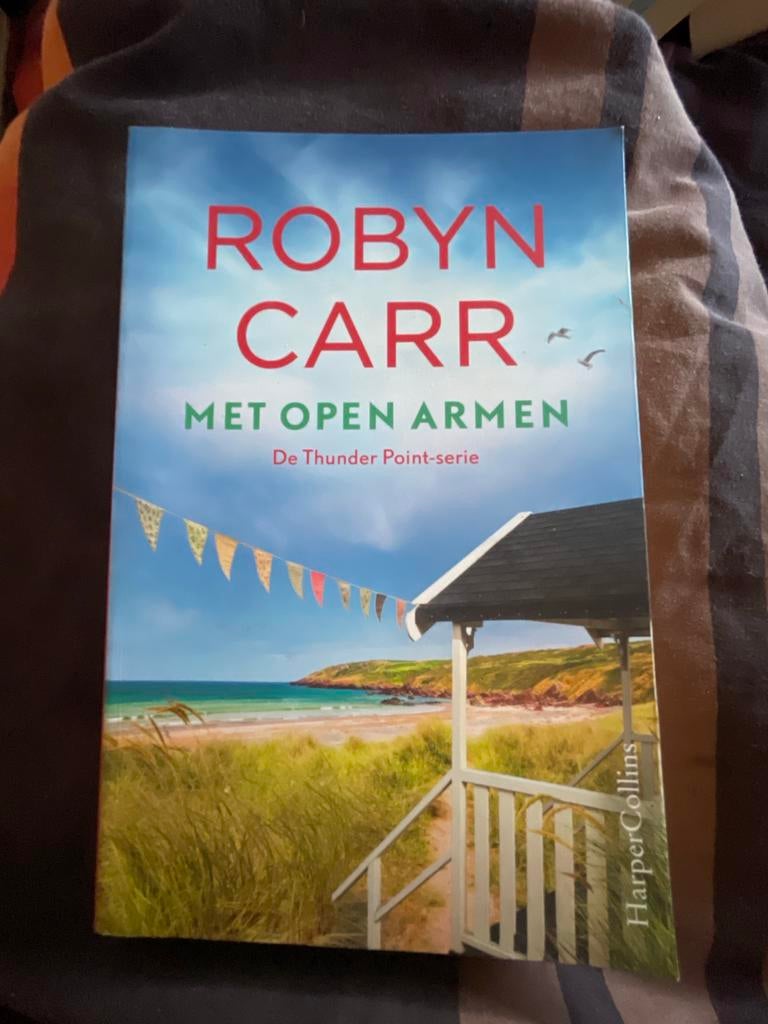 Met Open Armen - Robyn Carr (De Thunder Point-serie), Ophalen, Zo goed als nieuw, Nederland