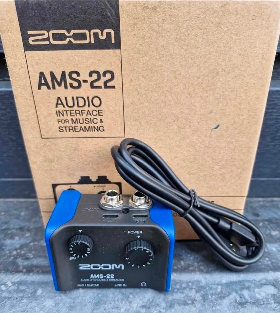 Zoom AMS-22 interface, Ophalen of Verzenden
