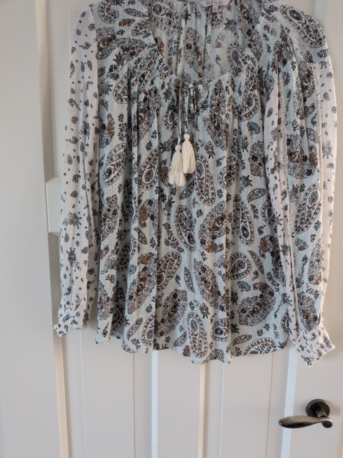blouse met lange mouwen maat 42, los vallend., Kleding | Dames, Ophalen of Verzenden, Zo goed als nieuw, Meerkleurig